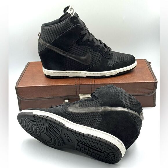 Nike Wmns Dunk Sky High Wedge Essential 'Black' - Picture 1 of 10